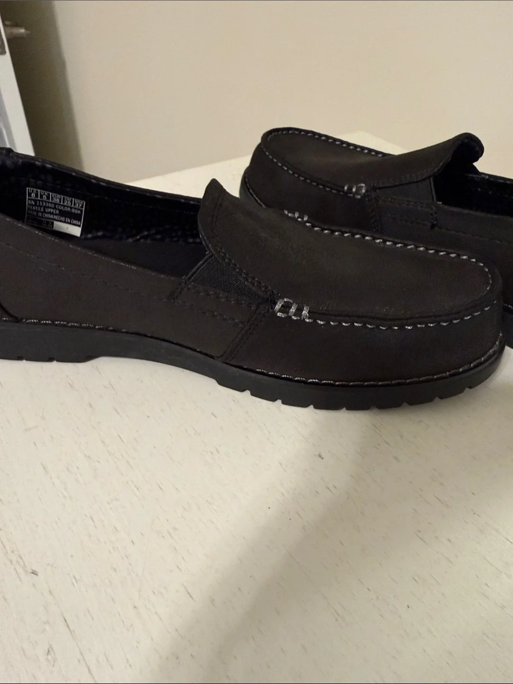 BOBS from Skechers Women’s Chill Lugs Central Look Black Vegan Loafers / Size 8